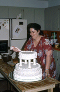 Ana Paz demonstrating cake decorating - Miami, Florida.