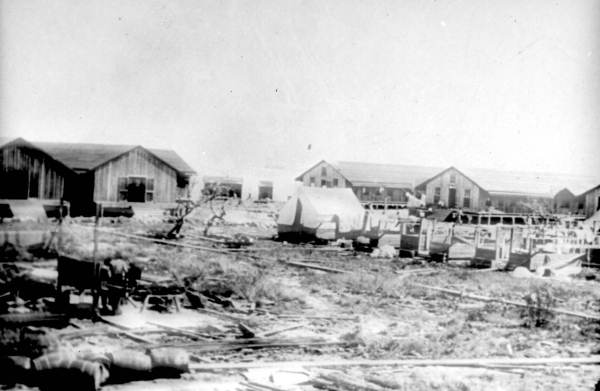 Construction workers' camp belonging to the Florida East Coast Railway on Pigeon Key (circa 1910).