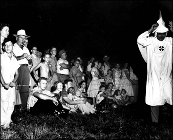 Crowd attending a KKK rally: Tallahassee, Florida (September 1, 1956)