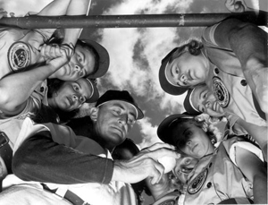 Dick Bass with members of the Fort Wayne Daisies baseball team: Opa-locka, Florida (1948)