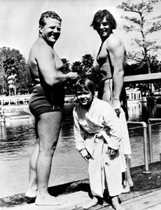 Newt Perry, Johnny Sheffield and Johnny Weissmuller during filming of Tarzan Finds a Son! (1938)