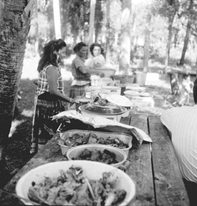 Seminole Indian Thanksgiving meal (195-)