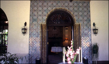 Interior view of the Wakulla Springs Lodge at the Edward Ball Wakulla Springs State Park (1986)