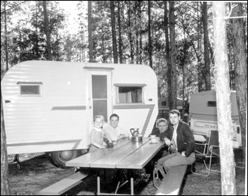 Visitors at the campground of the park: Thonotosassa, Florida (1961)