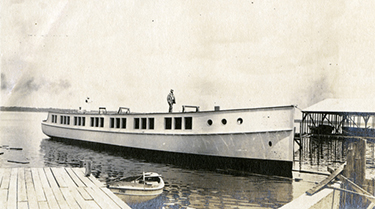 Boat being constructed by Koreshans in Estero, 19--