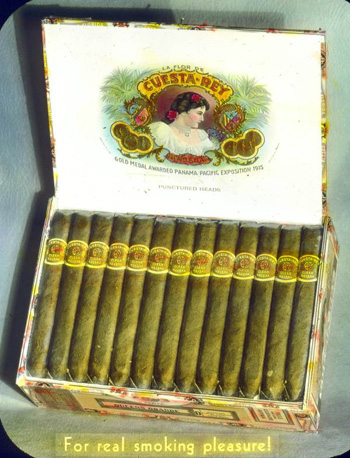 Box of Cuesta-Rey cigars made in Tampa (192-)