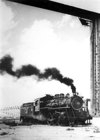 Florida East Coast Railway steam engine #153: Miami, Florida 