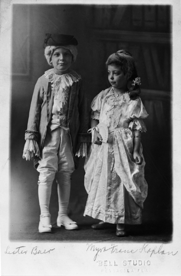 Lester Buer and Myra Franc Kaplan dressed in costume for Mardi Gras celebrations in Pensacola (circa 1916).