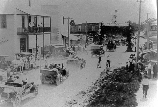 Parade celebrating the opening of the Dixie Highway in Dania (1915).