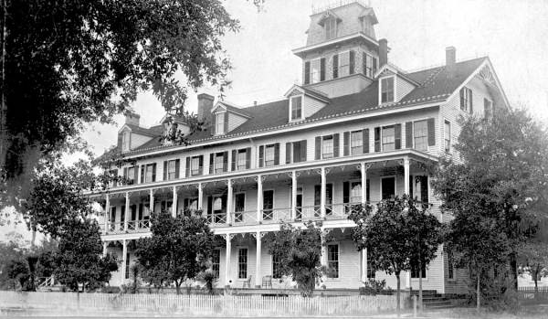 The Clarendon Hotel, Green Cove Springs (circa 1890s).