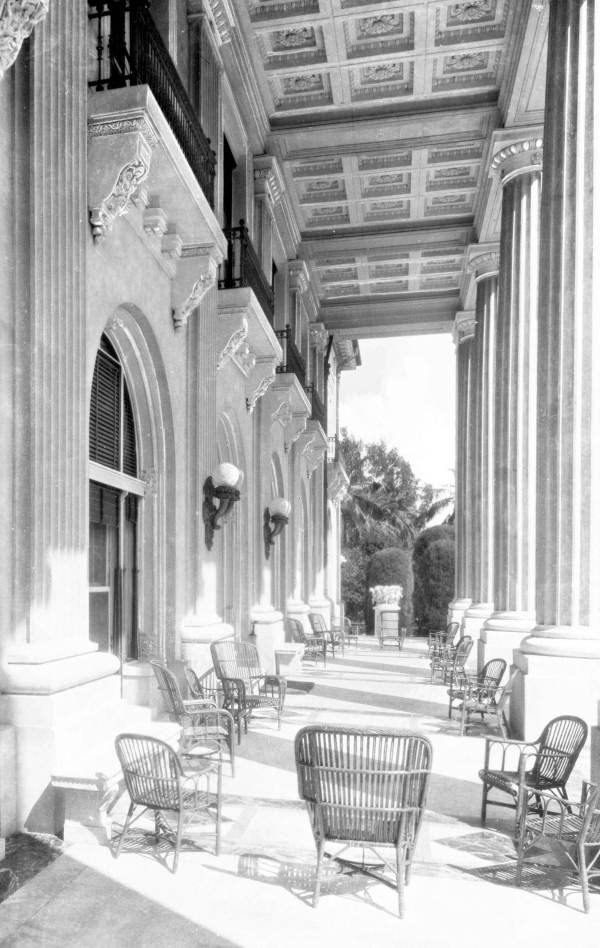 Porch of the Royal Poinciana (circa 1920s).