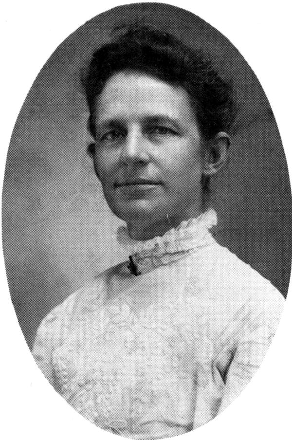 Portrait of Annie Douglass Broward, who would serve as Florida's first lady from 1905 to 1909 (photo ca. 1905).