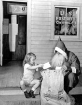 Marion Stockton is Santa's little helper - Christmas, Florida