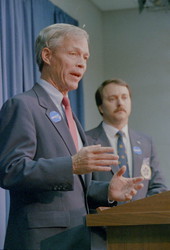 U.S. Senate candidate Buddy MacKay receives support from the Fraternal Order of Police - Tallahassee, Florida