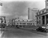 Looking east along NW 1st St. in Miami.