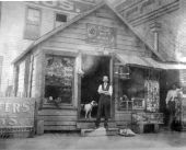 Heise's pet shop - Tampa, Florida.