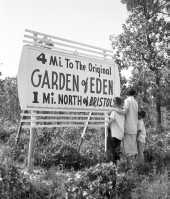 Sign pointing to the Garden of Eden near Bristol